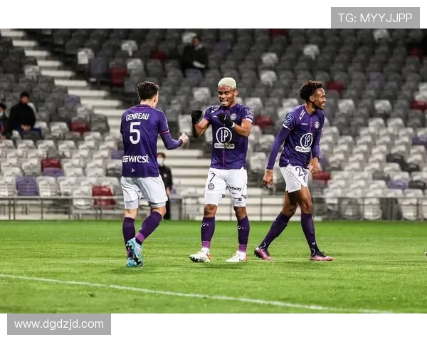 图卢兹俱乐部新赛季战略布局与阵容调整最新动态解析前景与目标展望